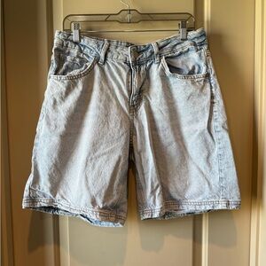Wild Fable denim Bermuda shorts; size 10